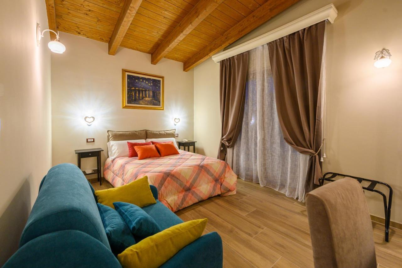 Casa De Campo B&B Сан-Джованни-Театино Экстерьер фото